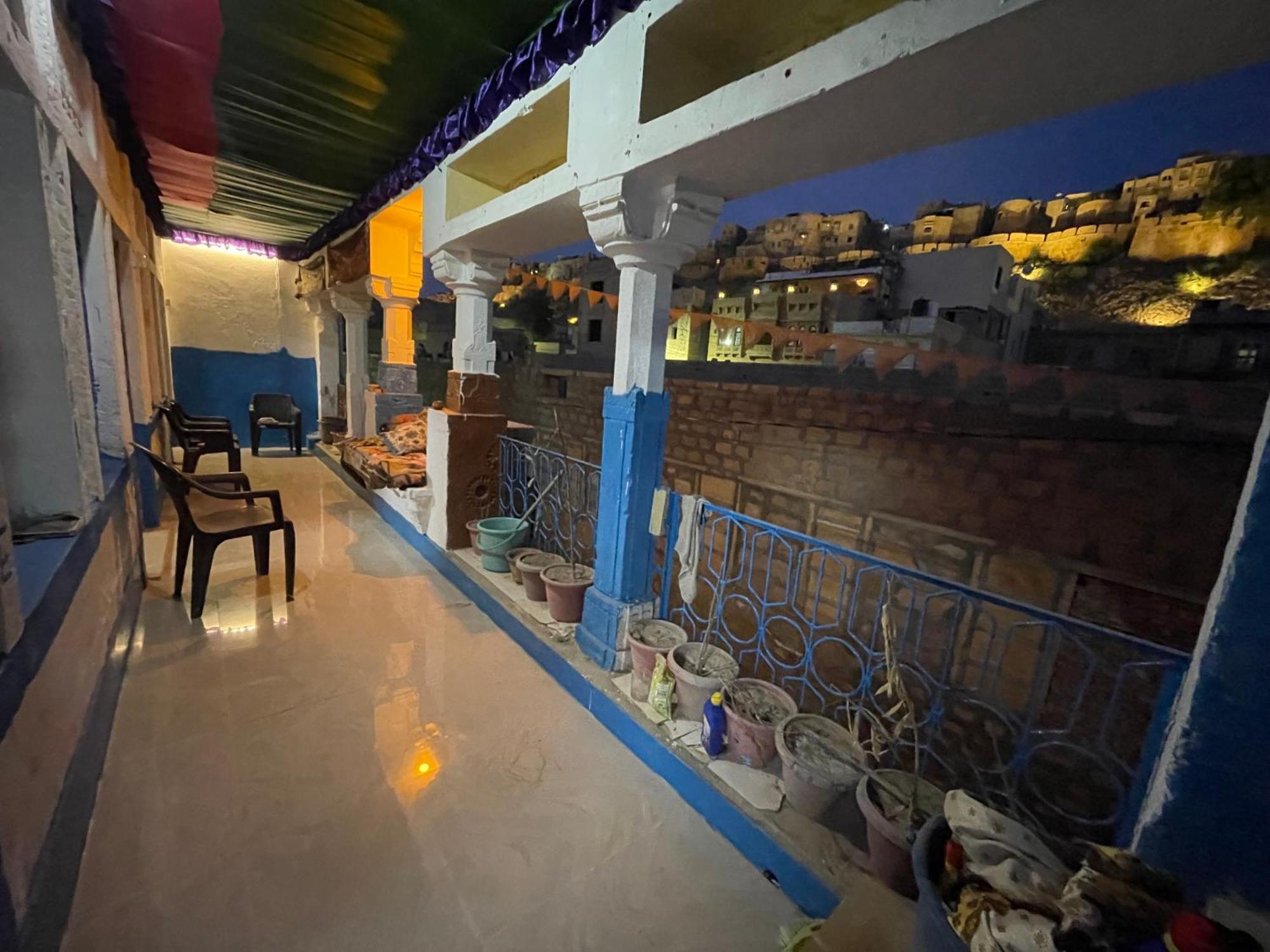 Mirvana Guest House & Camel Safari ไจซัลเมอร์ ภายนอก รูปภาพ